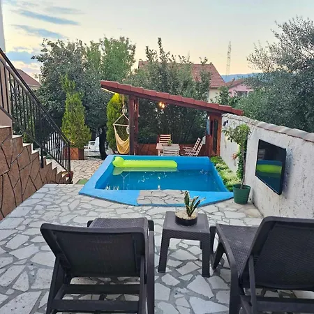 Knezevic Apartment *
