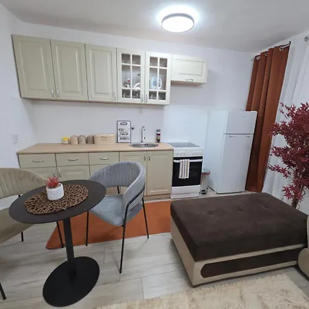 Knezevic * Podgorica