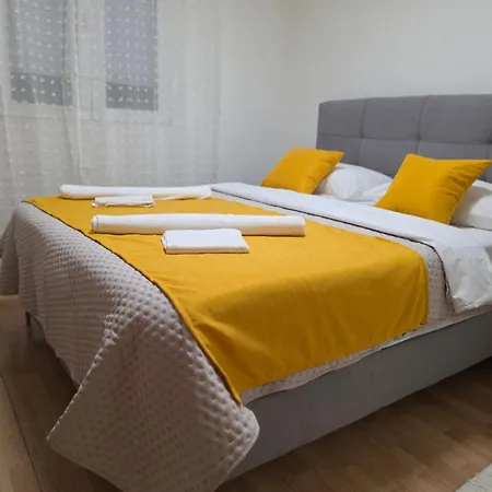Knezevic Apartment *